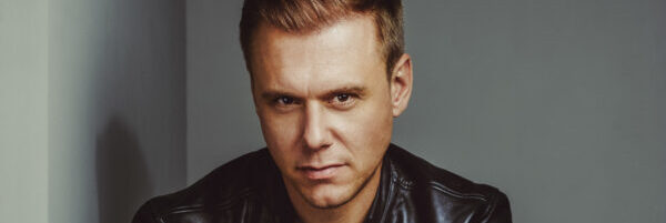 Armin van Buuren Booking: info@room5.agency